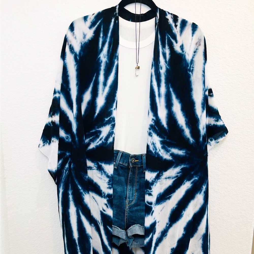 Blue and White Tie-Dye Kimono